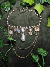 Load image into Gallery viewer, 'Elegance' Treasure Charm Choker