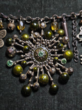 Load image into Gallery viewer, 'Evergreen' Treasure Charm Choker