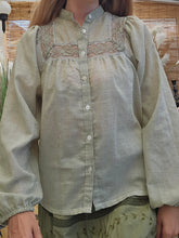 Load image into Gallery viewer, Vintage Cottage Blouse
