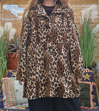Load image into Gallery viewer, 90s Animal Print Jacket