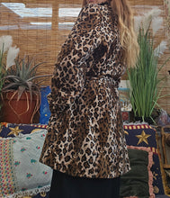 Load image into Gallery viewer, 90s Animal Print Jacket