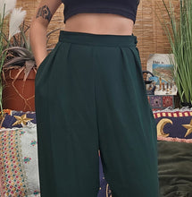 Load image into Gallery viewer, 90s Dark Green Pleated Trousers