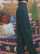 Load image into Gallery viewer, 90s Dark Green Pleated Trousers