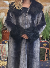 Load image into Gallery viewer, Y2K Faux Fur Coat