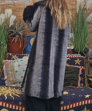 Load image into Gallery viewer, Y2K Faux Fur Coat