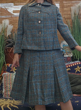 Load image into Gallery viewer, 1960s Wool Mod Suit
