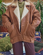 Load image into Gallery viewer, 80s Leather Bomber Jacket