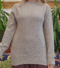 Load image into Gallery viewer, Vintage Fitted Wool Jumper