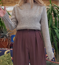 Load image into Gallery viewer, Vintage Fitted Wool Jumper