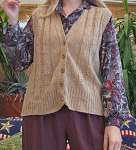 Load image into Gallery viewer, Vintage Wool Cardigan Vest