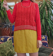 Load image into Gallery viewer, Vintage Wool Sweater Vest