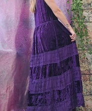 Load image into Gallery viewer, Vintage Whimsigoth Maxi Dress