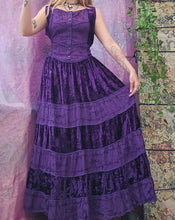 Load image into Gallery viewer, Vintage Whimsigoth Maxi Dress