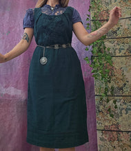 Load image into Gallery viewer, Vintage Autumnal Dress