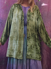 Load image into Gallery viewer, Vintage Velvet Shacket