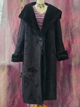 Load image into Gallery viewer, Y2K Hooded Afghan Coat