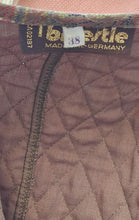 Load image into Gallery viewer, 70s Fitted Quilted Jacket