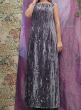 Load image into Gallery viewer, 90s Velvet Maxi Dress