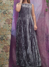Load image into Gallery viewer, 90s Velvet Maxi Dress
