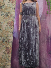 Load image into Gallery viewer, 90s Velvet Maxi Dress