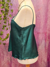 Load image into Gallery viewer, Vintage Lettuce Hem Cami