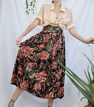 Load image into Gallery viewer, 90s Watercolour Midi Skirt