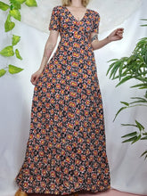 Load image into Gallery viewer, 70s Cotton Maxi Dress