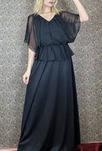 Load image into Gallery viewer, 70s Classy Black Maxi Dress
